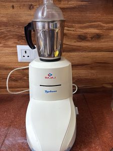 Bajaj typhoon mixer grinder