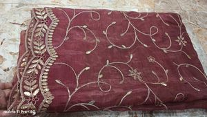 gold crush saree