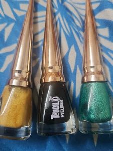 Touch Up Eyeliner Set