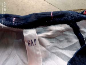 girl (gap ) M size t shirt
