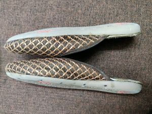 Ethnic Half Mojris