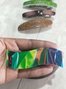 7 Different Colours Hair Accessories