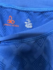 Body Hugging Yoga Tee At 150/-