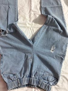 Distressed Light Wash Jogger Jeans, fits upto26-30