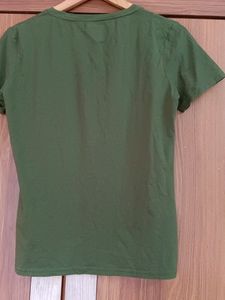T Shirt Olive  Green 💚