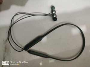 Wireless Bluetooth Neckband Earphones