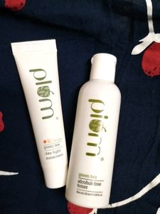 Plum Green Tea Toner And Sunscreen