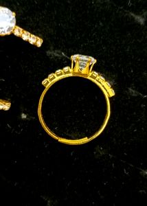 Diamond 💎 Ring 💍 (Gold)