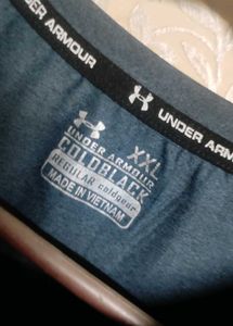 Graphic Print T-Shirt each 199