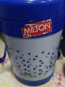 Milton Lunch Box