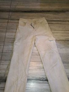 Beige Flared Cargo Jeans 👖