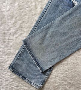 High waisted denim jeans