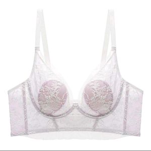 Newme White Lace bra
