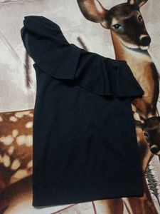 Black Off Shoulder Dress For 7to8 Yrs Baby Girl