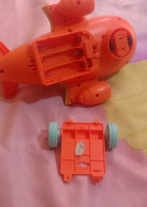 new Dog .fish..train toys