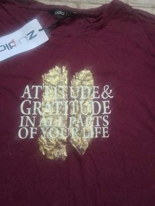 Stylish Maroon Graphic Print Top