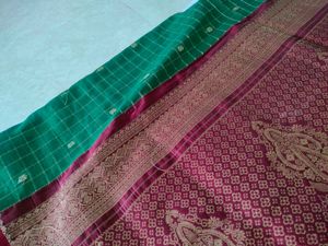 Silk Blend Banarasi Saree 💚♥️