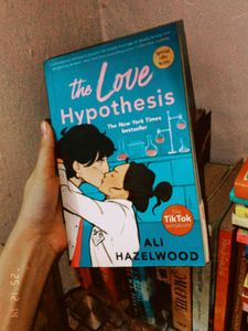 The Love Hypothesis by Ali Hazelwood