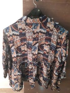 Stylish Top With Bellsleev. Size 3XL.