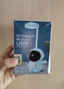 ASTRONAUT LIGHT LAMP