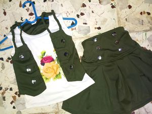 Girls 3 Piss Suit