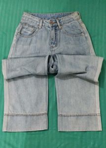 Light Wash Wide Leg Jeans