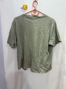 H&amp;M Women’s Tshirt