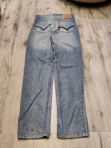 Ma2485 Levi's jeans waist 30 inches