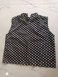 B/W Trendy Crop Top