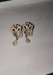 ✨Sparkling Floral Drop Earrings😻💋