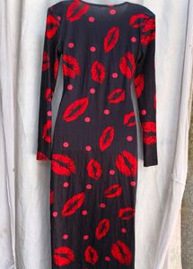 Kiss Print Bodycon Midi Dress