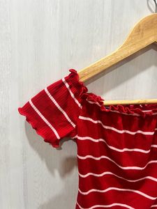 Off Shoulder Crop Top