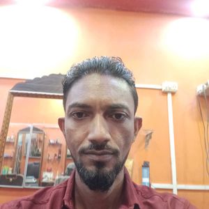 Selling Old clothes like geans tshirts shirts and