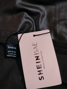 SHEIN Wrap Style ruched PU leather Skirt