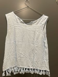 Embroidered Sleeveless Cardigan