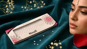 Two set of Earrings, hair bun net, bindi combo pac