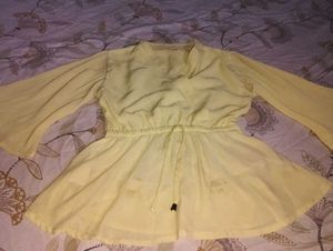 Lemon Bell Sleeve Top