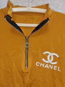 Collared With Chain Crop Top For Winters