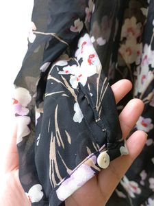 Brand New Dj&amp;C Floral Black Top 😍