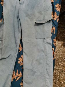 I Am Selling A Jeans........With Under 400 Rupees