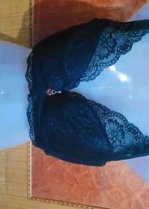 Elegant Black Light Padded Lace Bra