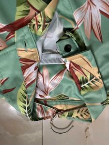 Floral Print Shirt Of Half Sleeves