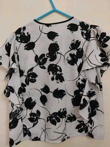 Floral Ruffle Sleeve Top (Size-S)
