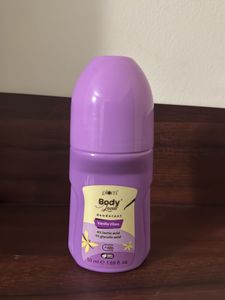 Plum Body Lovin' Vanilla Vibes Deodorant