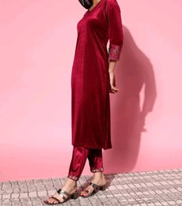 Sassafras Velvet Kurta Set
