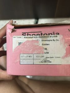 Shoetopia Golden Heels