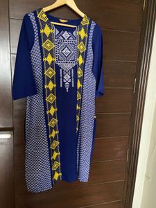 Aurelia Women’s Woven Pattern Blue Kurta (xl)