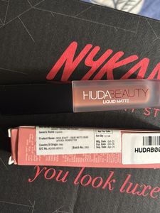 HUDA Beauty Liquid Matte Lipstick