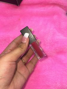 CHERRY COLOR MATTE LIPSTICK
