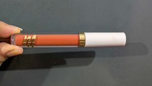 MyGlamm LIT Liquid Lipstick